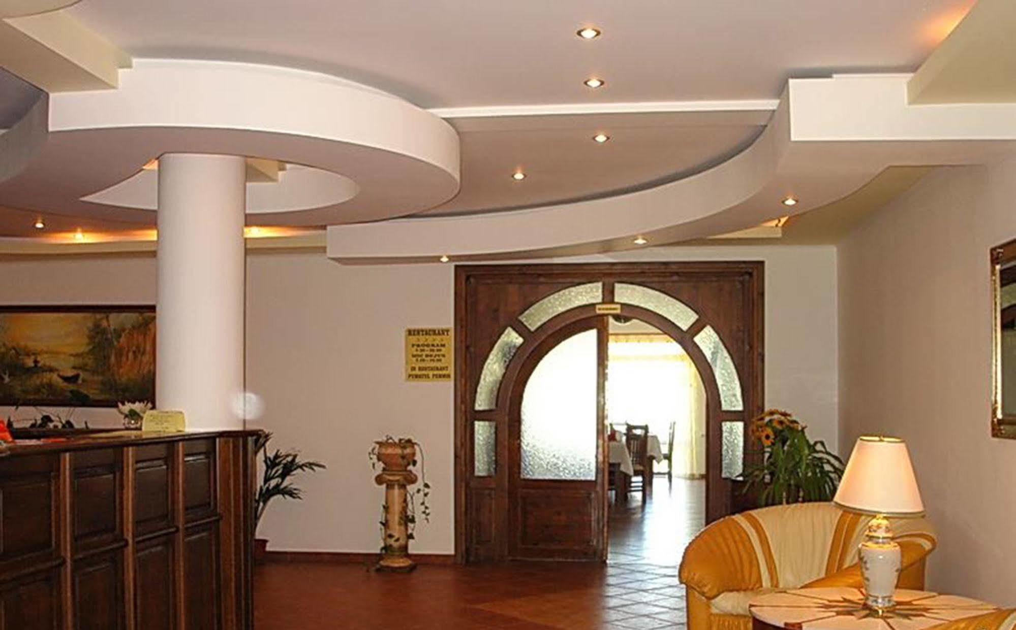 Hotel Wels Băltenii de Sus Eksteriør bilde