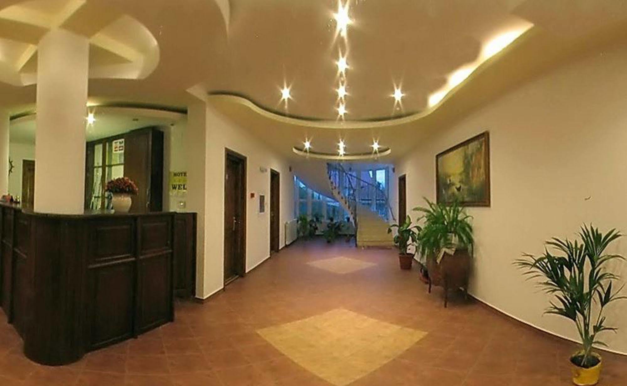 Hotel Wels Băltenii de Sus Eksteriør bilde