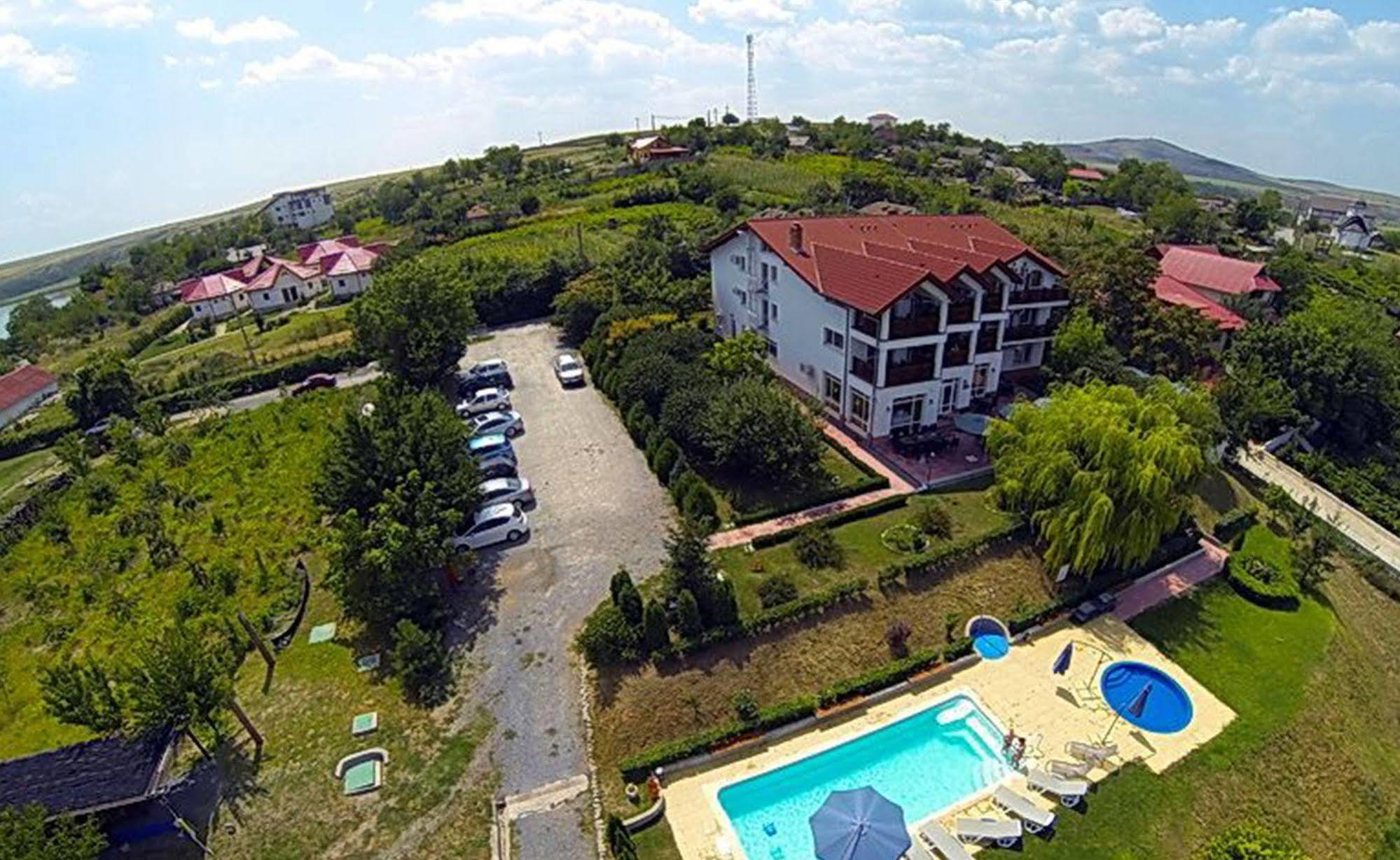 Hotel Wels Băltenii de Sus Eksteriør bilde